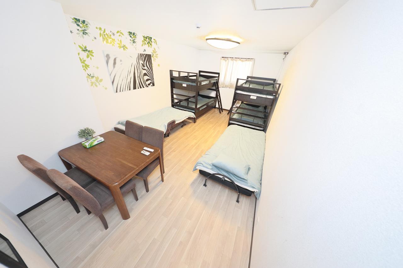M&W House Hotel Osaka Bagian luar foto