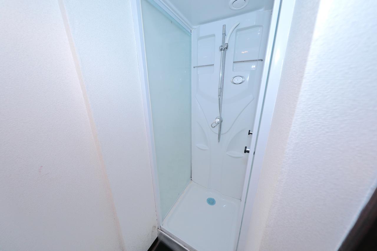 M&W House Hotel Osaka Bagian luar foto