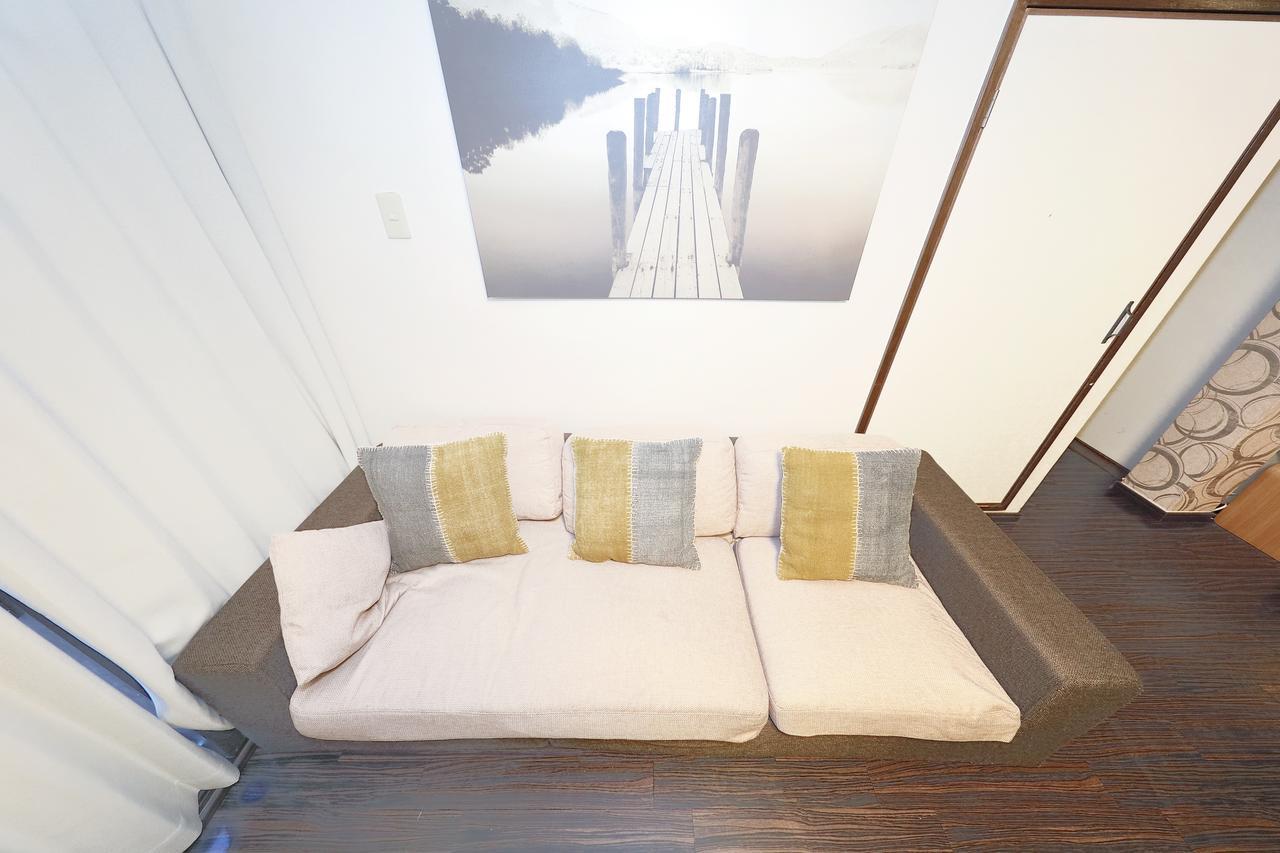 M&W House Hotel Osaka Bagian luar foto